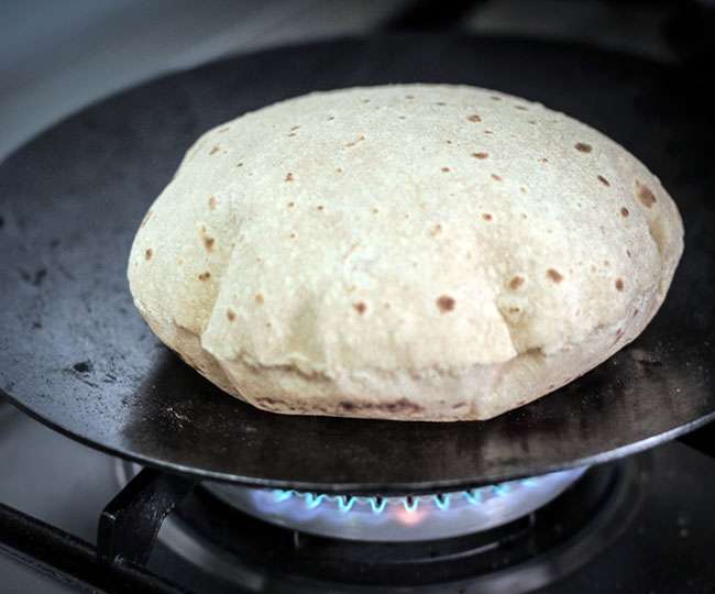 धेरै रोटी खानुहुन्छ ?  हुनसक्छ साइड इफेक्ट