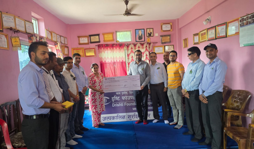 निसर्ग हस्पिटलद्धारा अक्षयकोष स्थापना लागि दृष्टि फाउन्डेशनलाई ५ लाख सहयोग