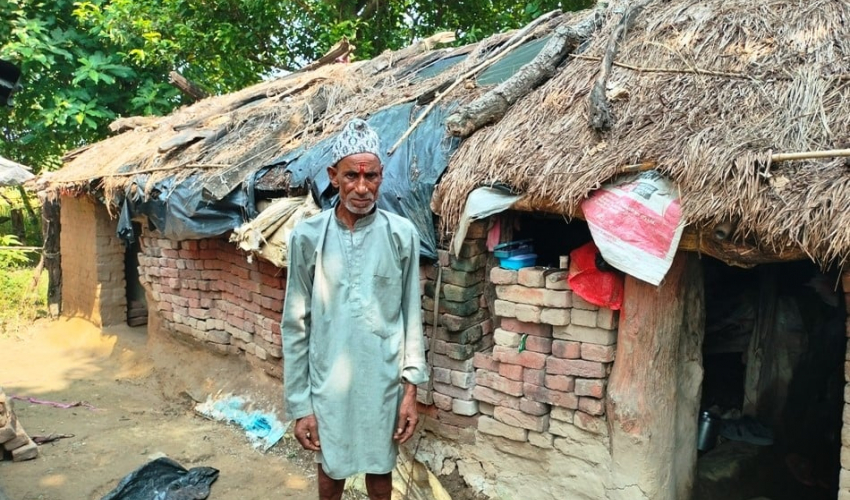 सुरक्षित आवासमा दशैं मनाउने सपना अधुरै रहेको लुहारको गुनासो
