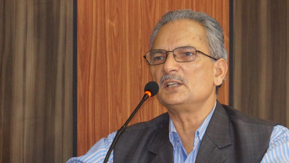 बाबुराम भट्टराईले गरे चुनाव नलड्ने घोषणा