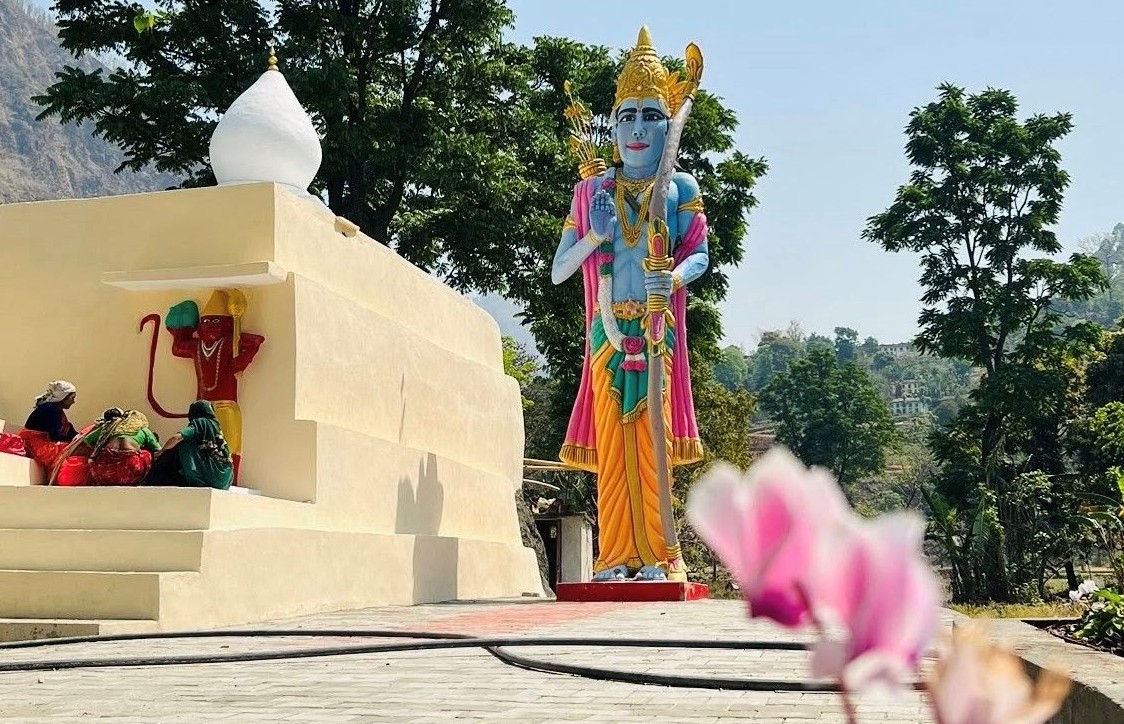 बैतडीको दोगडाकेदारमा भगवान श्रीरामको २१ फिट अग्लो मूर्ती निर्माण